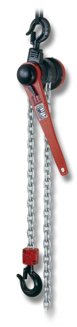 WCIĄGNIK Z GRZECHOTKĄ Z310